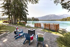 Fairmont Jasper Park Lodge