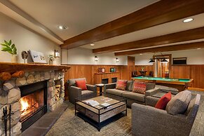 Fairmont Jasper Park Lodge