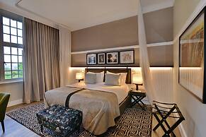 The Victoria Falls Hotel