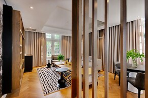 The Victoria Falls Hotel