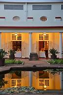 The Victoria Falls Hotel