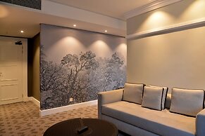 The Victoria Falls Hotel