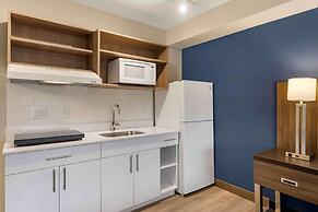 Extended Stay America Premier Suites - Portland - North
