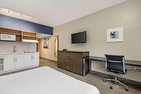 Extended Stay America Premier Suites - Portland - North