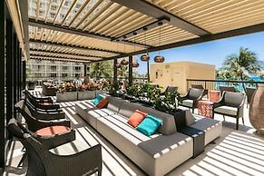 Aston Waikiki Beach Tower