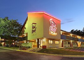 Red Roof Inn PLUS+ Baltimore-Washington DC/ BWI South