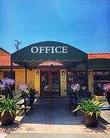 Garden Inn & Suites