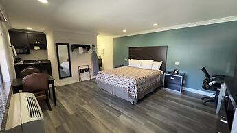 Garden Inn & Suites