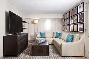 DoubleTree Suites by Hilton Nashville Airport