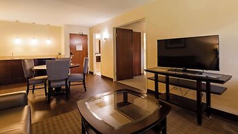 Best Western Plus Plaza by the Green