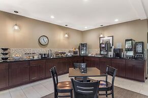 Best Western Plus Plaza by the Green