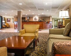 Comfort Inn Livonia