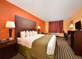 Quality Inn & Suites Grinnell near University
