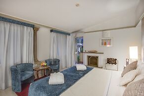 Rivoli Boutique Hotel