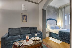 Rivoli Boutique Hotel