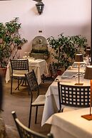 Rivoli Boutique Hotel