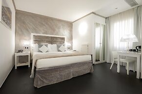 Rivoli Boutique Hotel