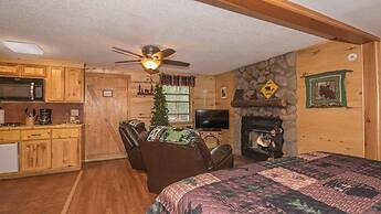 Upper Canyon Inn & Cabins