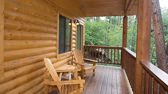 Upper Canyon Inn & Cabins