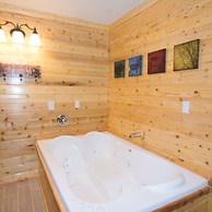 Upper Canyon Inn & Cabins