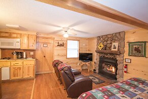 Upper Canyon Inn & Cabins