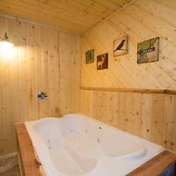 Upper Canyon Inn & Cabins