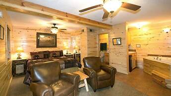 Upper Canyon Inn & Cabins