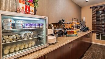 Best Western Luxury Inn