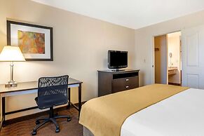 Best Western Luxury Inn