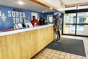 Super Inn & Suites by OYO Milledgeville