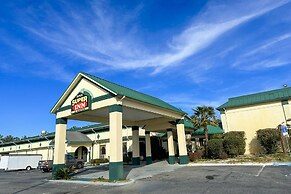 Super Inn & Suites by OYO Milledgeville