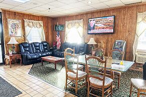 Super Inn & Suites by OYO Milledgeville