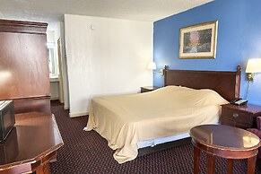 Super Inn & Suites by OYO Milledgeville