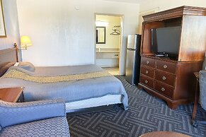 Super Inn & Suites by OYO Milledgeville