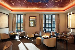 Le Burgundy Paris
