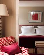 Le Burgundy Paris