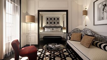 Le Burgundy Paris