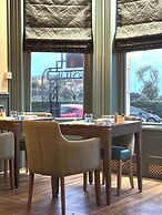 The Lansdowne, Eastbourne