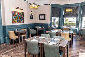 The Lansdowne, Eastbourne
