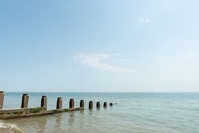 The Lansdowne, Eastbourne