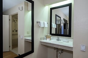 Red Roof Inn Cincinnati East - Beechmont