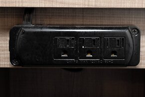 Red Roof Inn & Suites Wilmington - New Castle