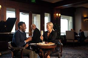 Monterey Plaza Hotel & Spa