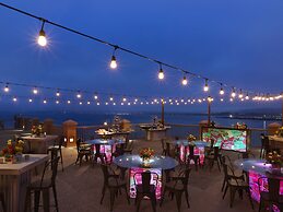 Monterey Plaza Hotel & Spa