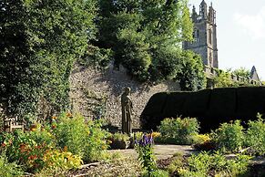 Thornbury Castle, Relais & Châteaux