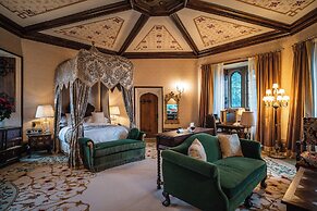 Thornbury Castle, Relais & Châteaux