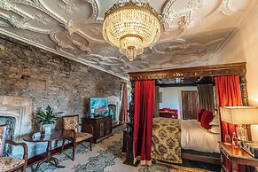 Thornbury Castle, Relais & Châteaux