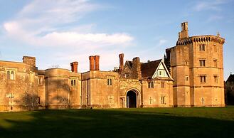 Thornbury Castle, Relais & Châteaux