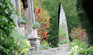 Thornbury Castle, Relais & Châteaux