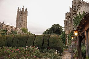Thornbury Castle, Relais & Châteaux